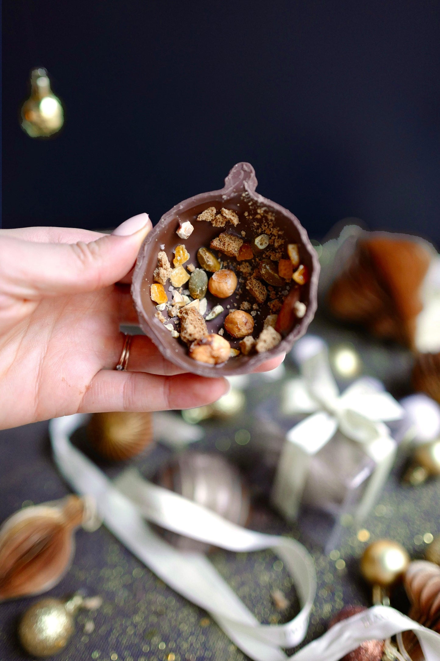 Boule de Noël - HAUTE PÂTISSERIE