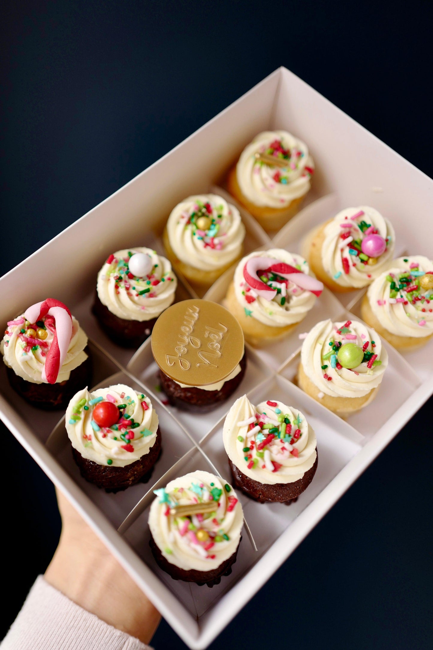Coffret cupcakes de Noël - HAUTE PÂTISSERIE