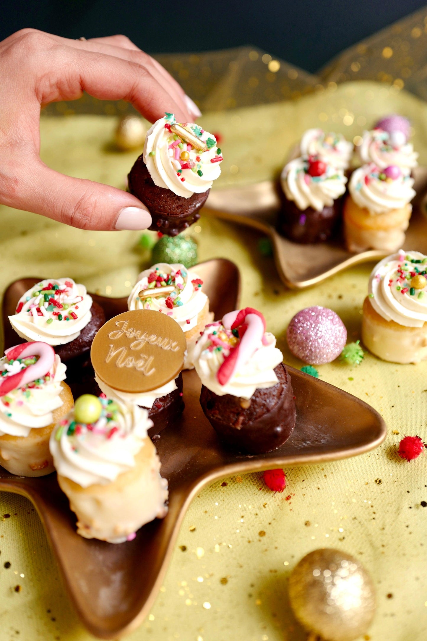 Coffret cupcakes de Noël - HAUTE PÂTISSERIE