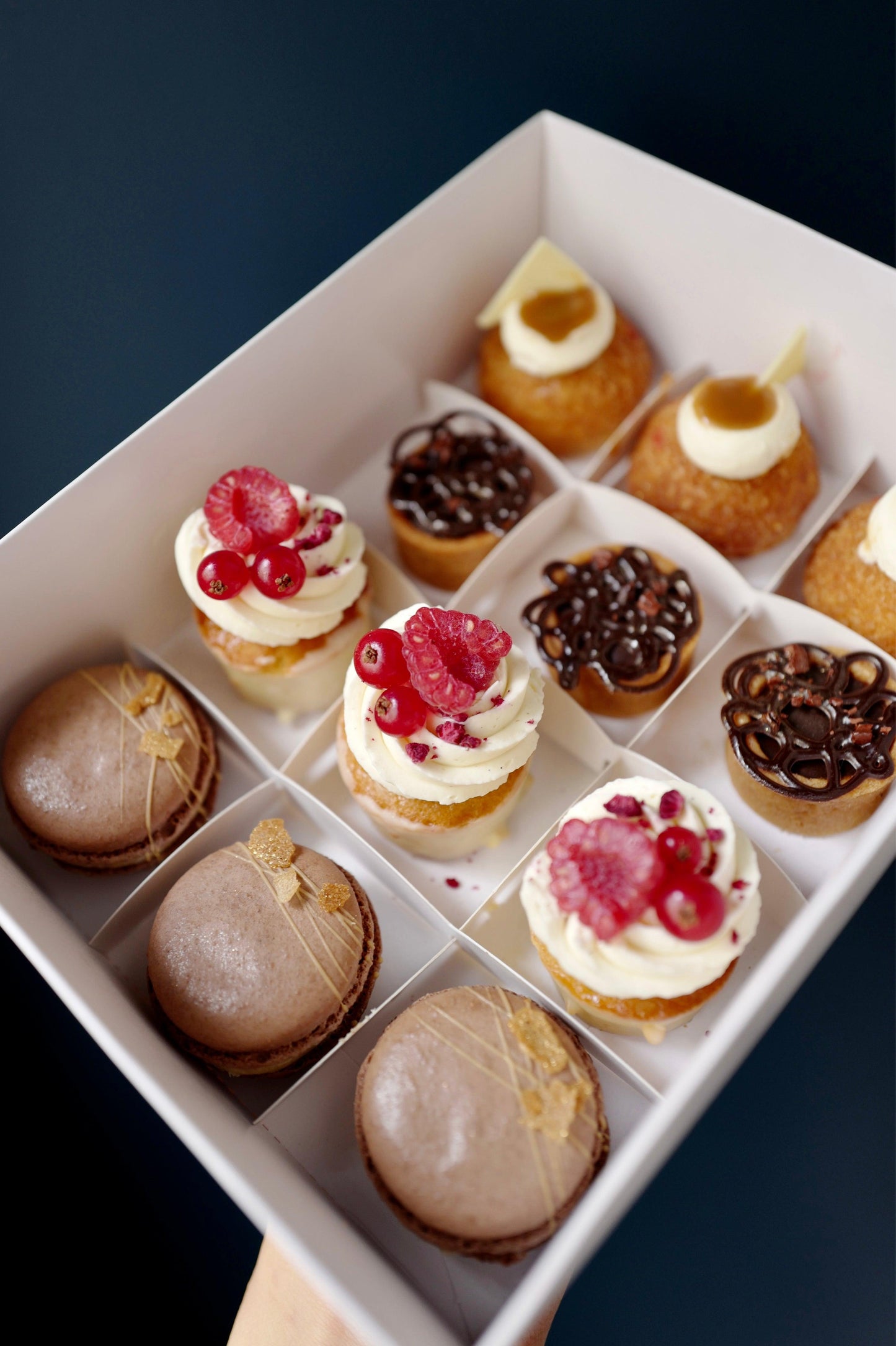 Coffret mignardises de fête - HAUTE PÂTISSERIE